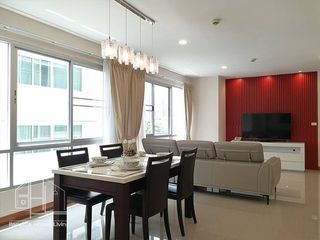 Apartamento en alquiler de 3 habitaciones en Watthana, Bangkok
