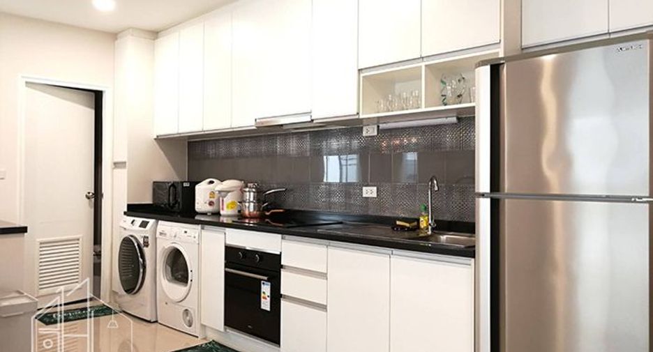 Apartamento en alquiler de 3 habitaciones en Watthana, Bangkok