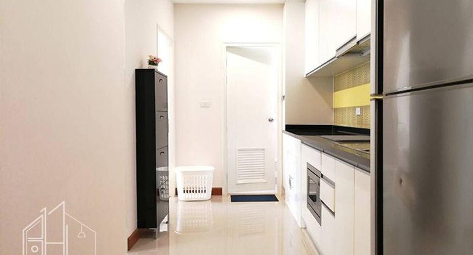 Apartamento en alquiler de 3 habitaciones en Watthana, Bangkok