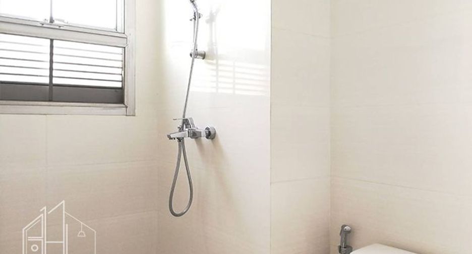 Apartamento en alquiler de 3 habitaciones en Watthana, Bangkok