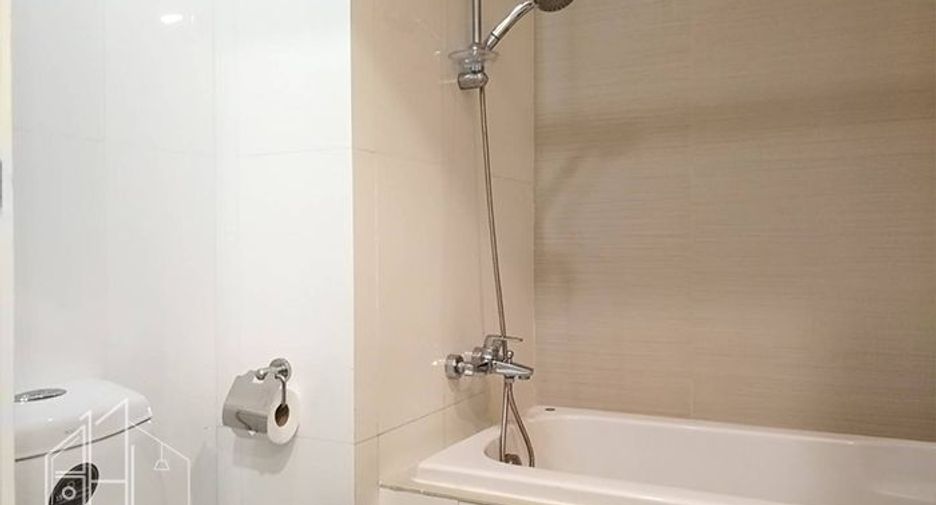 Apartamento en alquiler de 3 habitaciones en Watthana, Bangkok