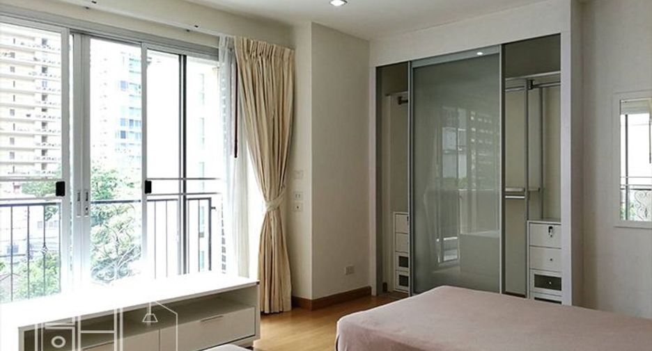 Condo en alquiler de 3 habitaciones en Watthana, Bangkok