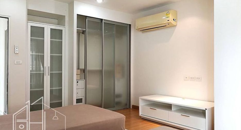 Condo en alquiler de 3 habitaciones en Watthana, Bangkok
