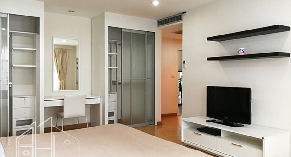 Condo en alquiler de 3 habitaciones en Watthana, Bangkok