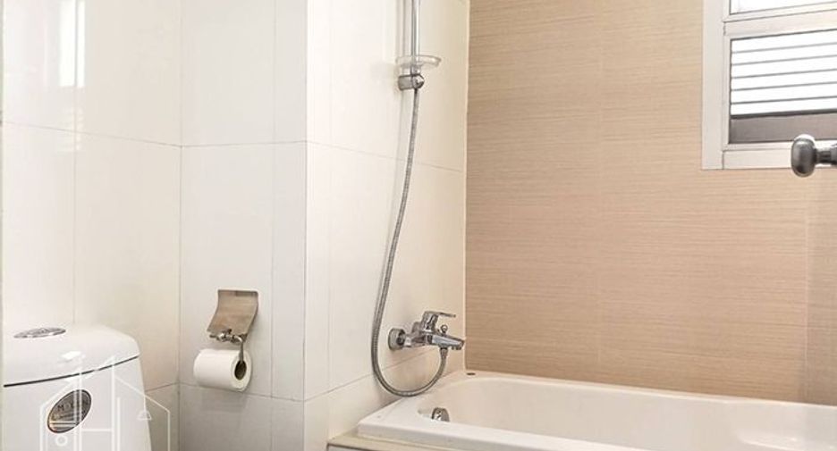 Condo en alquiler de 2 habitaciones en Watthana, Bangkok