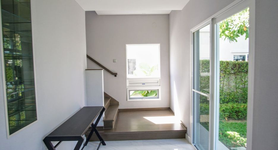 Haus zum Kauf mit 4 Zimmer in Prawet, Bangkok