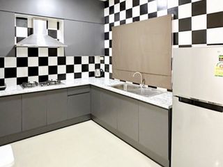 Reihenhaus zum Kauf mit 4 Zimmer in Mueang Samut Prakan, Samut Prakan