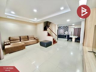 出售 4 卧室 联排别墅 在 Mueang Samut Prakan, Samut Prakan