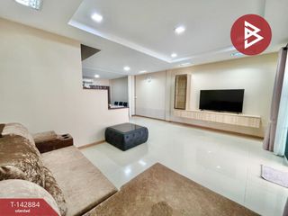 出售 4 卧室 联排别墅 在 Mueang Samut Prakan, Samut Prakan