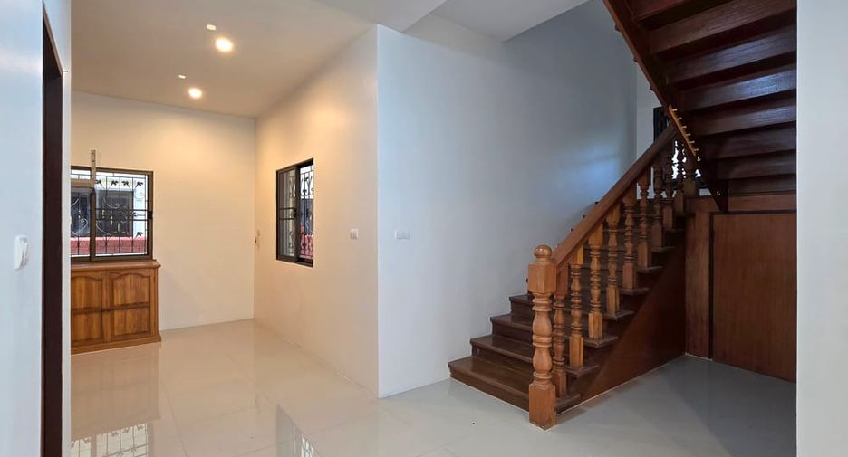 Haus zur Miete und zum Kauf mit 3 Zimmer in South Pattaya, Pattaya