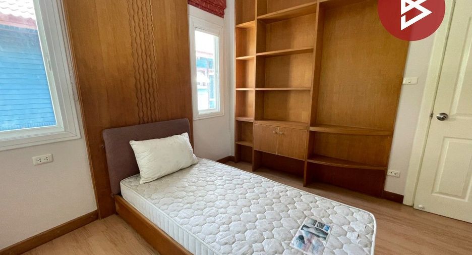 Продажа 3 спальни дом в Mueang Chon Buri, Чонбури