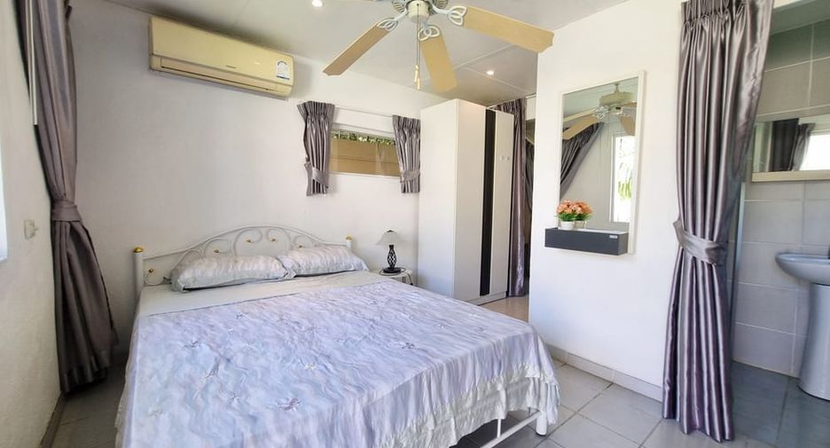 À louer 8 chambres villa à East Pattaya, Pattaya