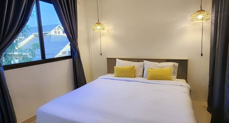 For rent 5 bedrooms villa in Jomtien, Pattaya