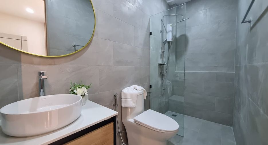 Villa zur Miete und zum Kauf mit 4 Zimmer in East Pattaya, Pattaya