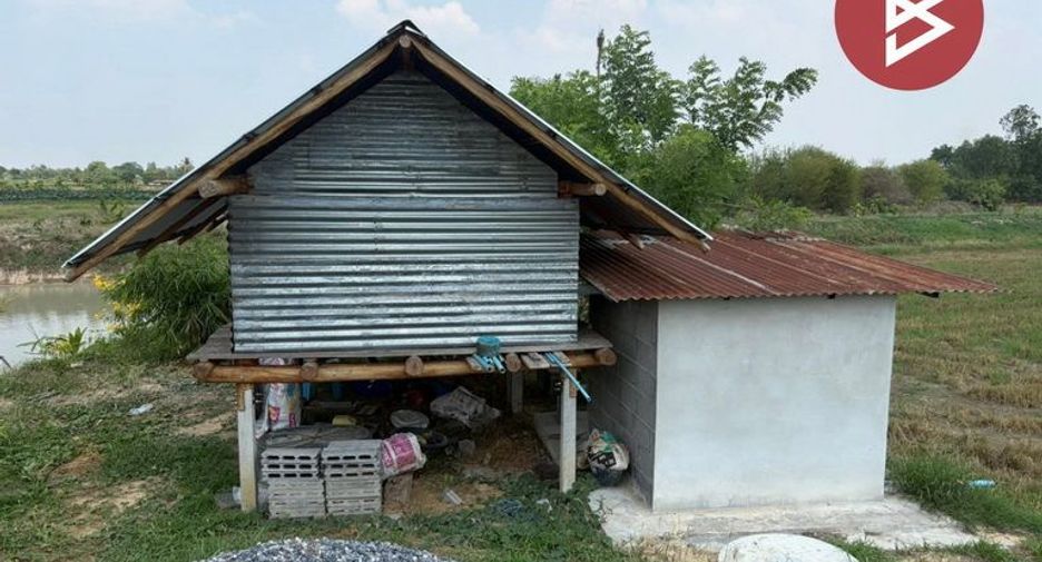 Grundstück zum Kauf in Lat Yao, Nakhon Sawan