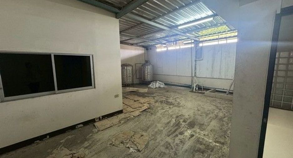 Local comercial en alquiler de 1 habitaciones en Khan Na Yao, Bangkok