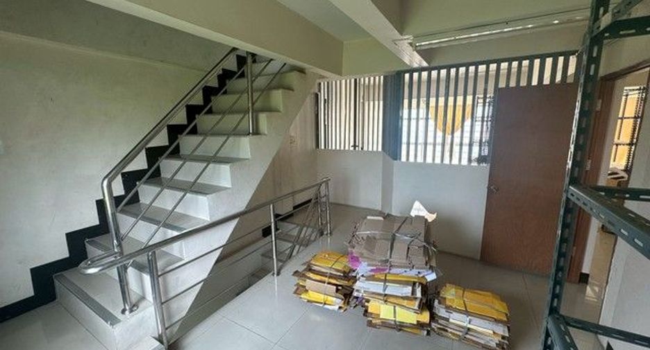 Local comercial en alquiler de 1 habitaciones en Khan Na Yao, Bangkok