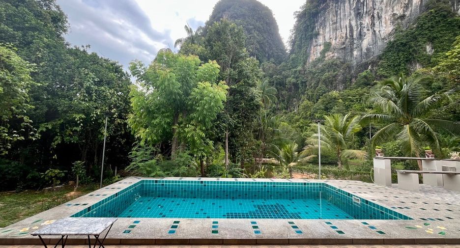 出租 4 卧室 别墅 在 Mueang Krabi, Krabi