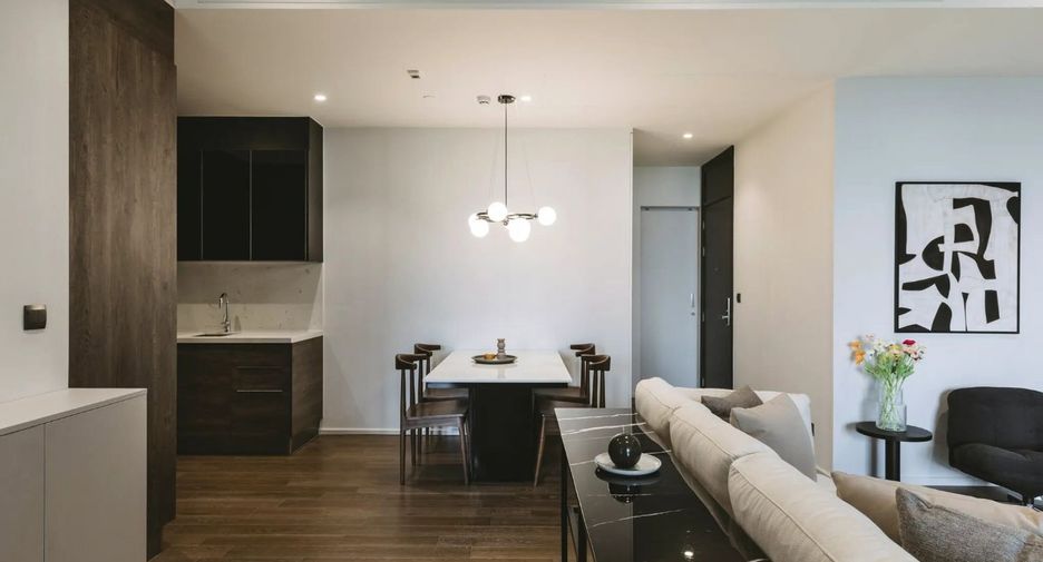 Condo en alquiler de 2 habitaciones en Pathum Wan, Bangkok
