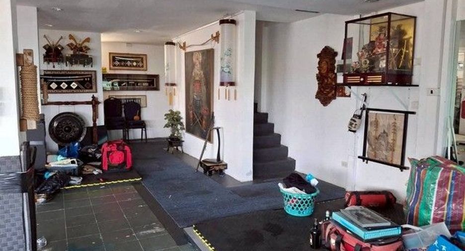 Gewerbefläche zur Miete mit 1 Zimmer in Suan Luang, Bangkok