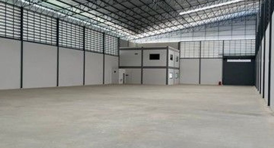 Lagerhaus zur Miete mit 1 Zimmer in Mueang Samut Sakhon, Samut Sakhon