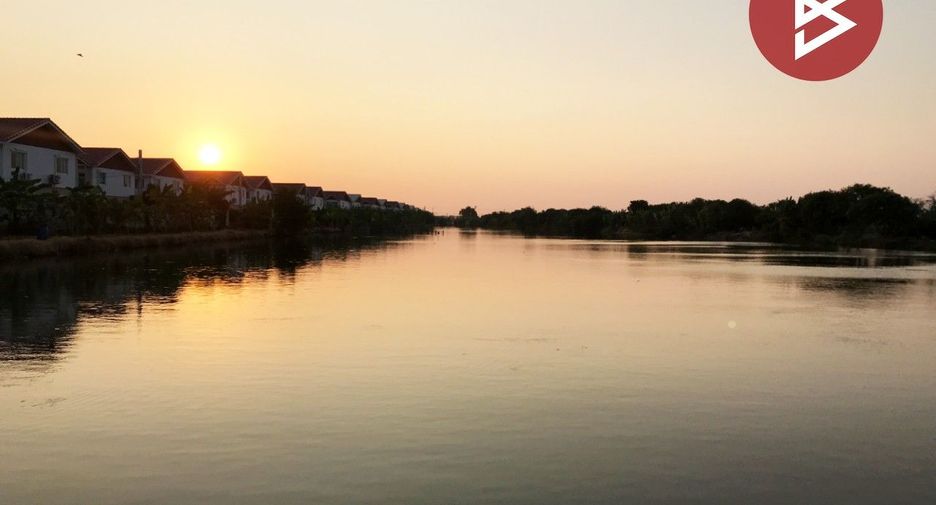 出售 土地 在 Bang Phli, Samut Prakan
