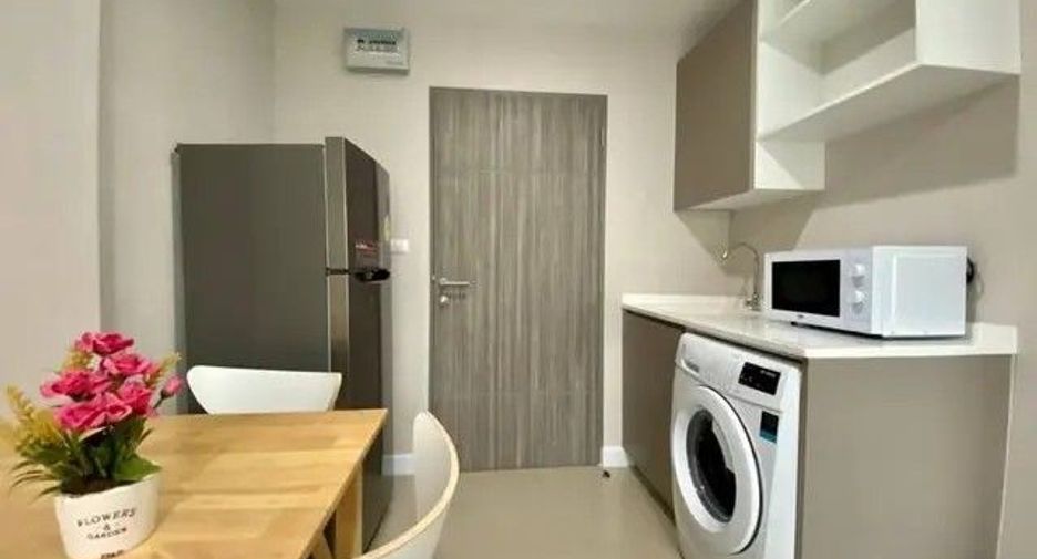 Продажа 1 кровать кондо в Хуаи Кхщанг, Бангкок