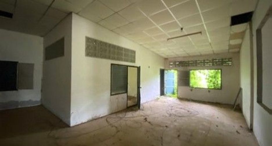 Oficina en venta de 1 habitaciones en Ban Khai, Rayong