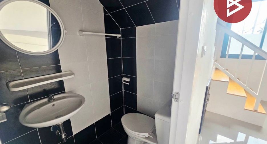 For sale 3 bedrooms retail Space in Mueang Chachoengsao, Chachoengsao