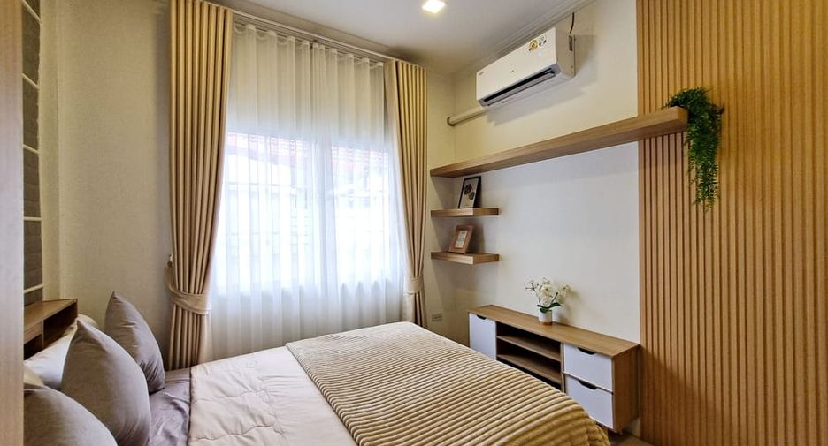 For rent そして for sale 3 ベッドルーム house in East Pattaya, Pattaya