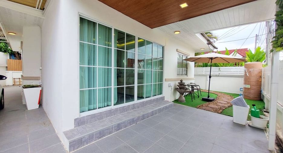 For rent そして for sale 3 ベッドルーム house in East Pattaya, Pattaya
