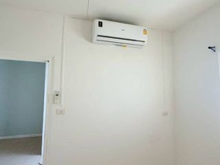 Condo en venta de 1 habitaciones en Bang Sao Thong, Samut Prakan