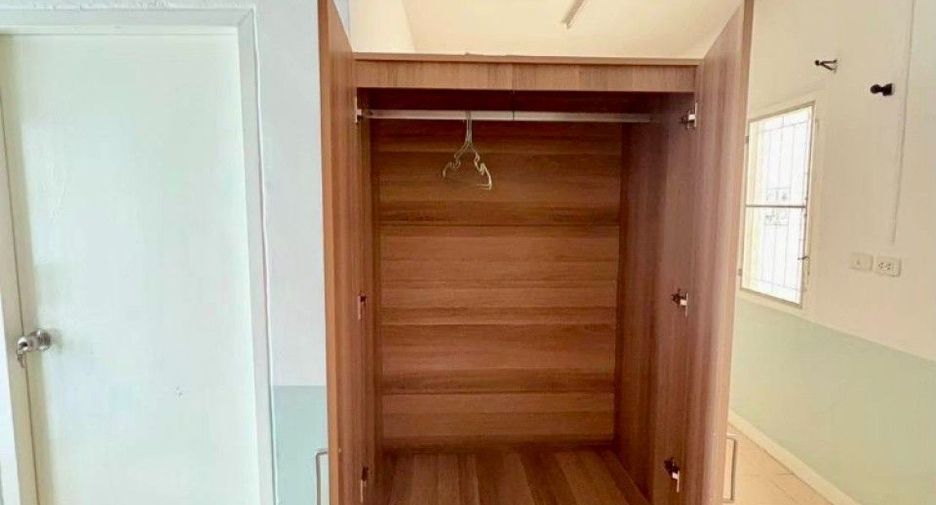 À vendre 1 chambre condo à Bang Sao Thong, Samut Prakan