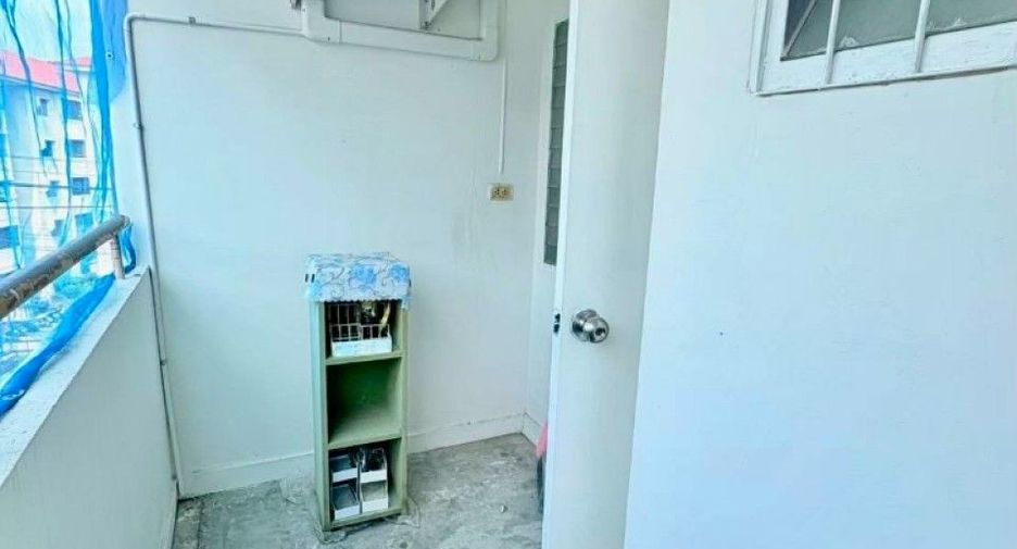 À vendre 1 chambre condo à Bang Sao Thong, Samut Prakan