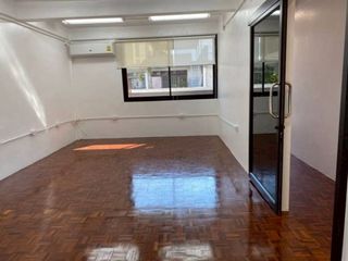 For rent retail Space in Sathon, Bangkok