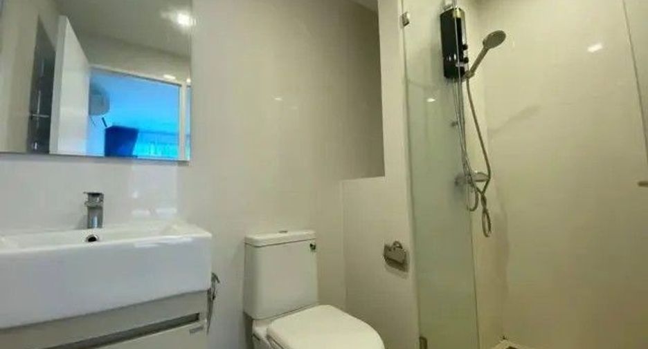 À vendre 1 chambre condo à Khlong Luang, Pathum Thani