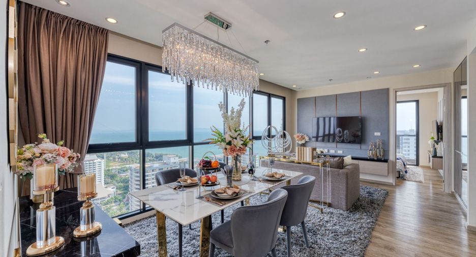 For sale 2 bedrooms condo in Pratumnak, Pattaya