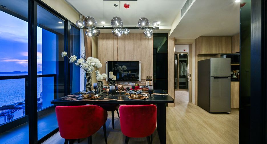 For sale 2 bedrooms condo in Pratumnak, Pattaya