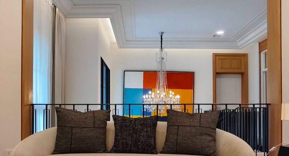For rent そして for sale 5 ベッドルーム house in Saphan Sung, Bangkok