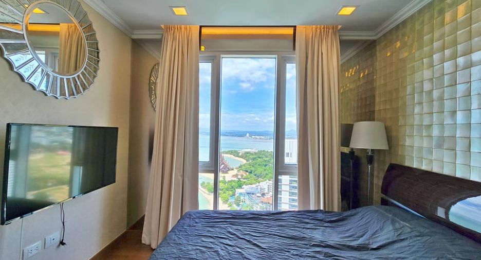 For rent 2 bedrooms condo in North Pattaya, Pattaya