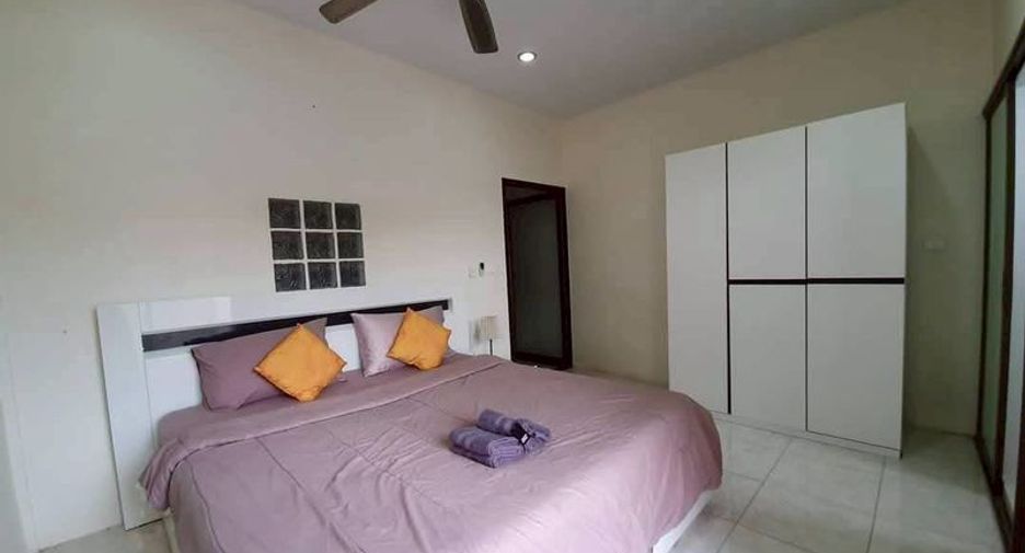 Casa adosada en alquiler de 4 habitaciones en Pratumnak, Pattaya