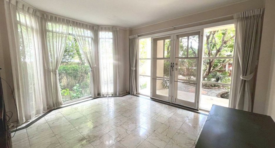 For sale 3 bedrooms house in Sai Mai, Bangkok