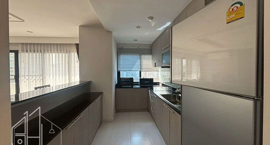 Condo en alquiler de 2 habitaciones en Watthana, Bangkok