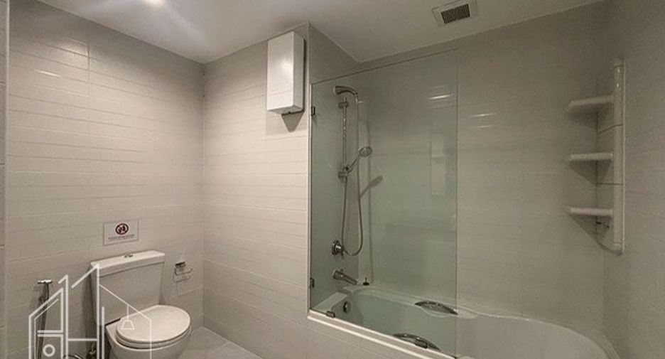 Condo en alquiler de 2 habitaciones en Watthana, Bangkok