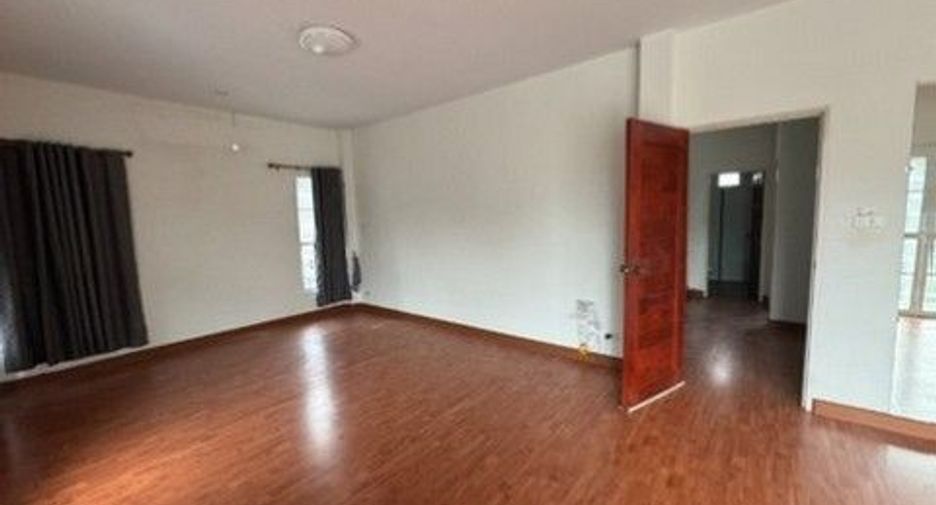 出售 1 卧室 独立屋 在 Ban Khai, Rayong
