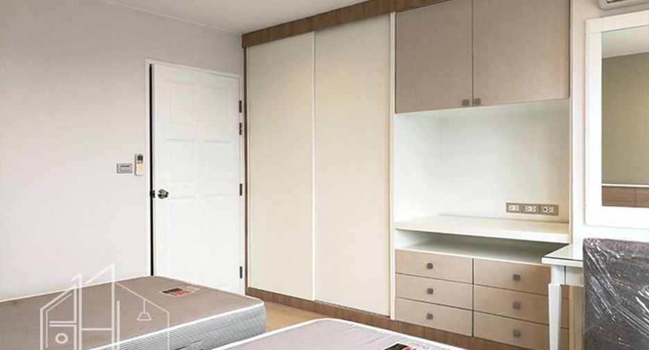 Condo en alquiler de 2 habitaciones en Watthana, Bangkok