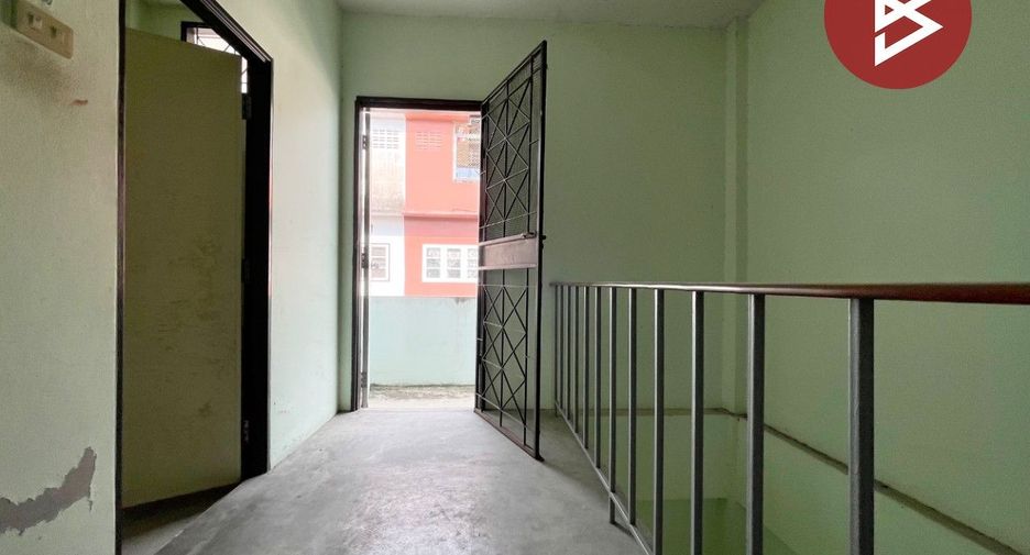 Gewerbefläche zum Kauf mit 2 Zimmer in Mueang Chon Buri, Chonburi