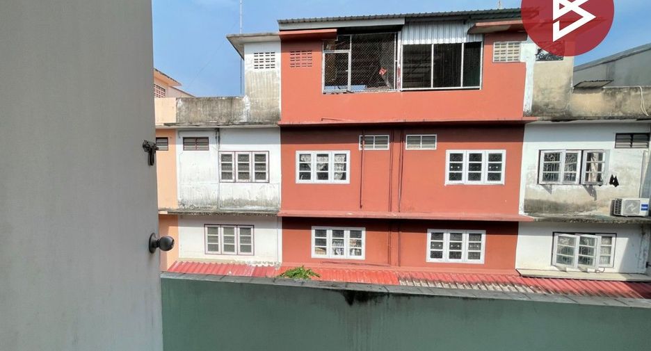 Gewerbefläche zum Kauf mit 2 Zimmer in Mueang Chon Buri, Chonburi