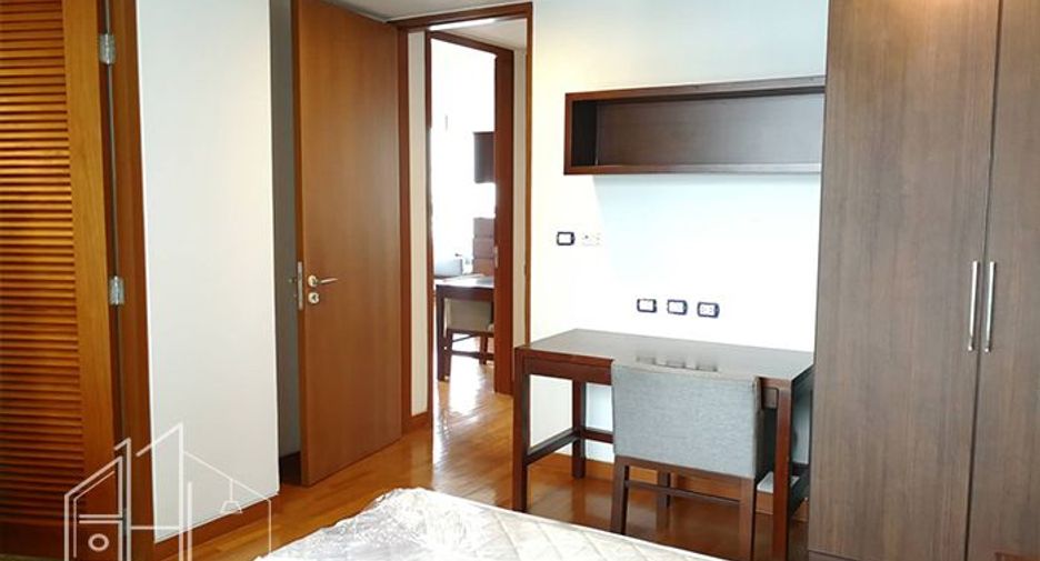 À louer 4 chambres condo à Watthana, Bangkok