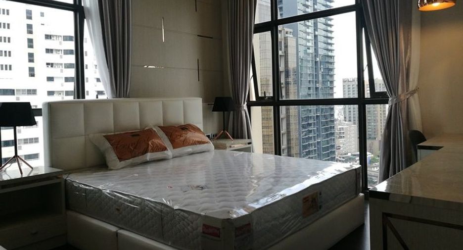 Condo en alquiler de 2 habitaciones en Khlong Toei, Bangkok
